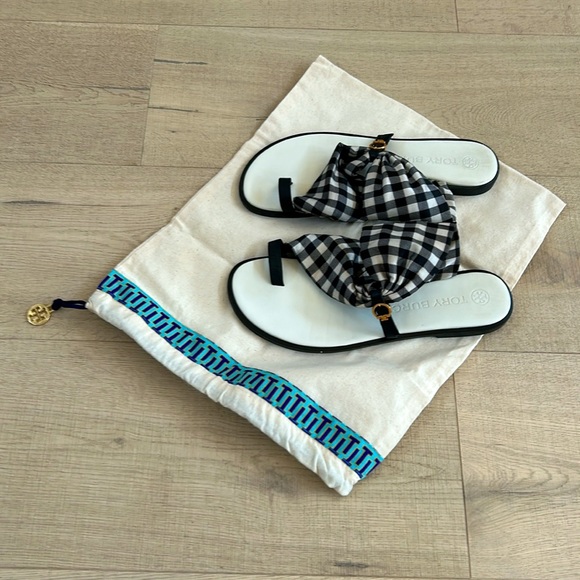 Tory Burch Shelby sandals - Picture 10 of 10